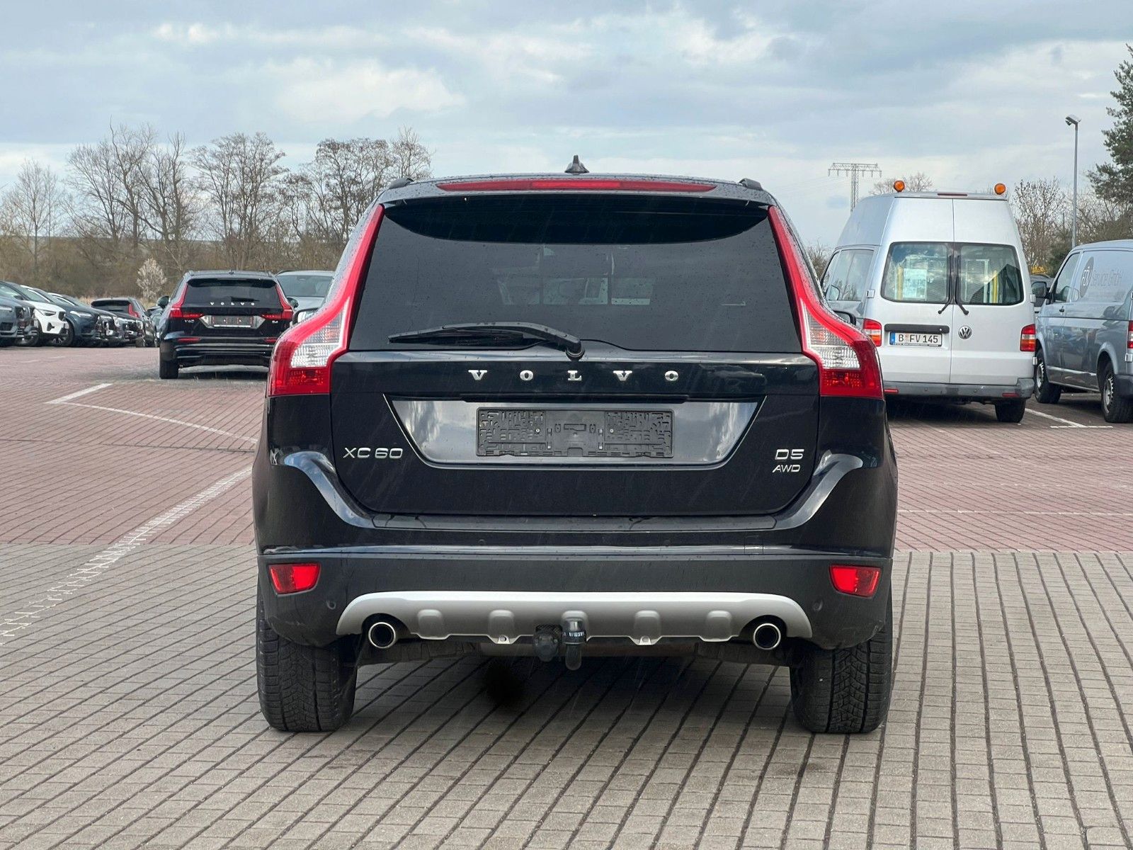 Fahrzeugabbildung Volvo XC60 Momentum AWD