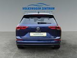 Volkswagen Golf VIII Variant 1.5 eTSI DSG Life,NAVI,SHZ,ACC - Volkswagen Golf: Blau