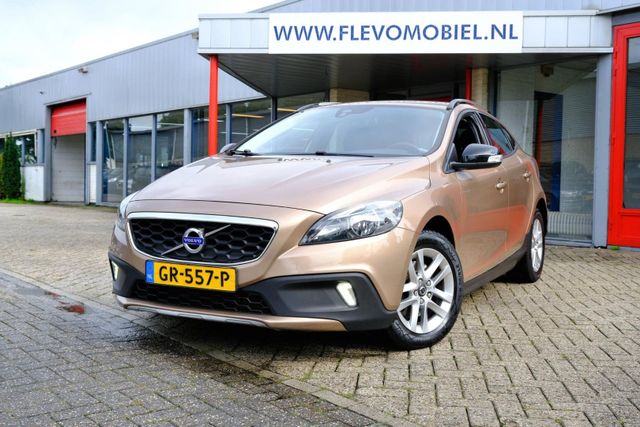 Volvo V40 Cross Country 1.6 D2 Kinetic Navi|Airco|LMV
