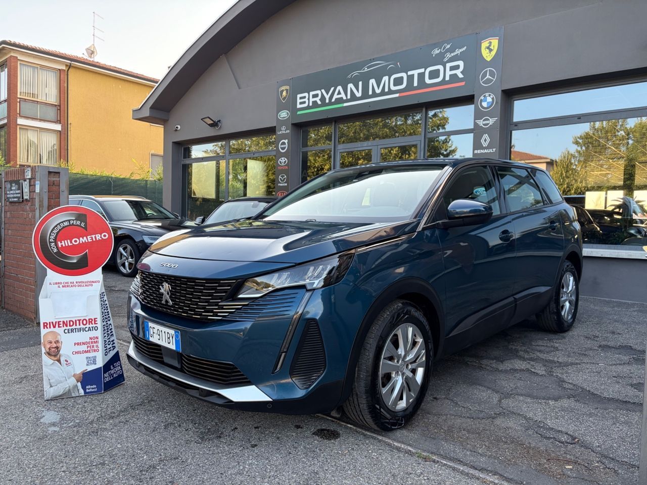 Peugeot 5008 BlueHDi 130 S&S EAT8 Active Pack