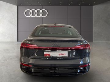 Audi Q8 - 5