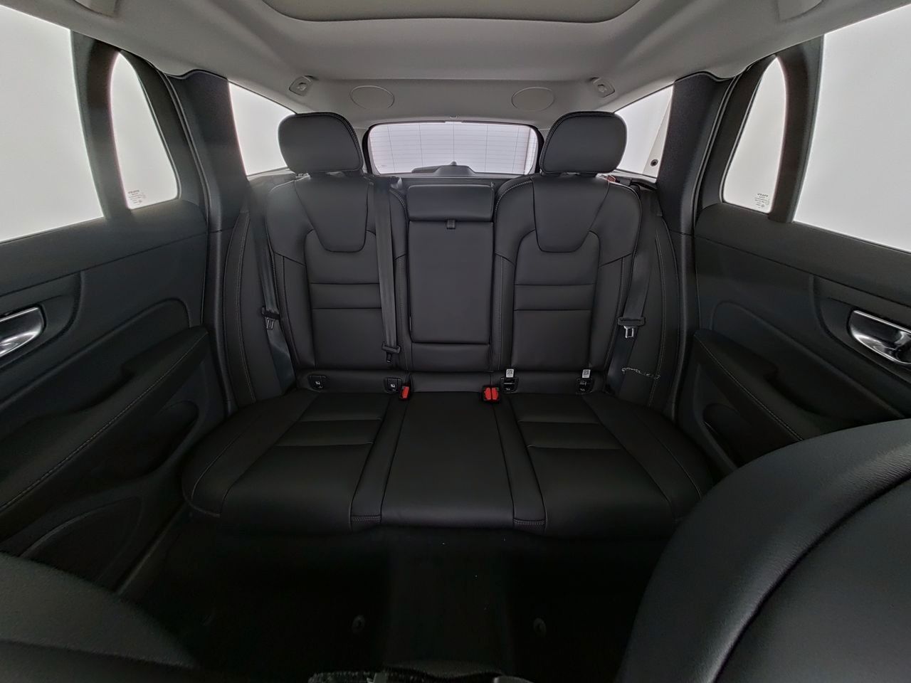 Volvo V60 Kombi Plus Dark foto 7