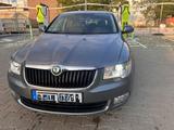 Skoda Superb 1.8 TSI Elegance (Liftback) Baujahr 2010