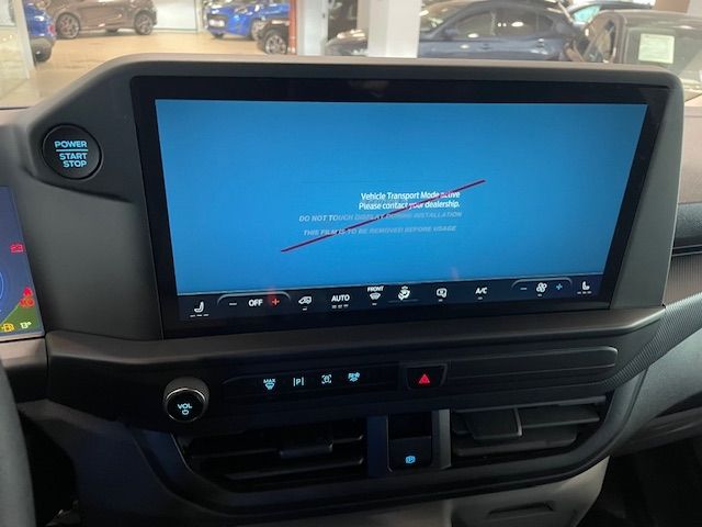 Fahrzeugabbildung Ford Transit Custom Kasten DOPPELKABINE 300 L2 Trend