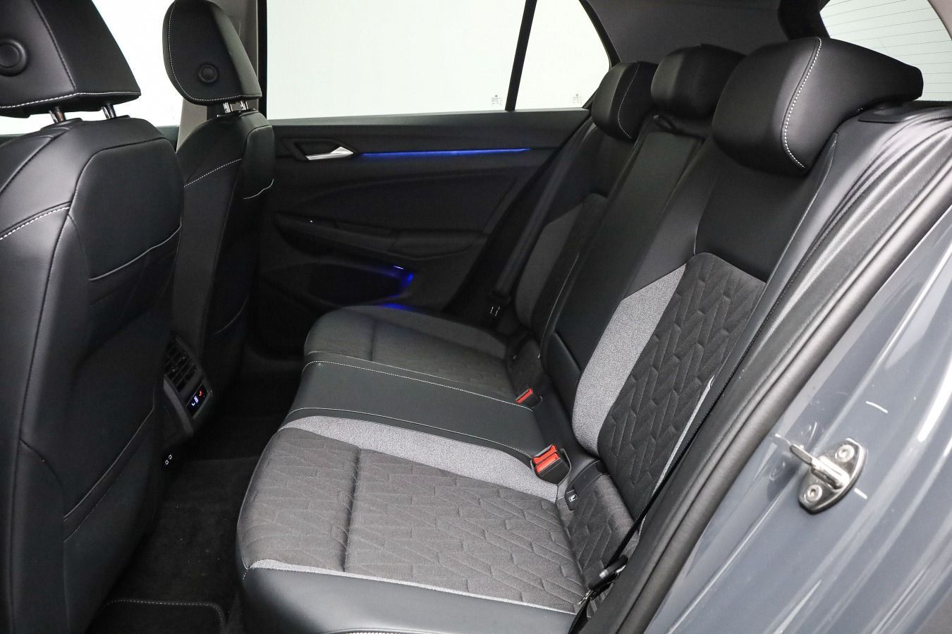 Volkswagen Golf - Bild 12