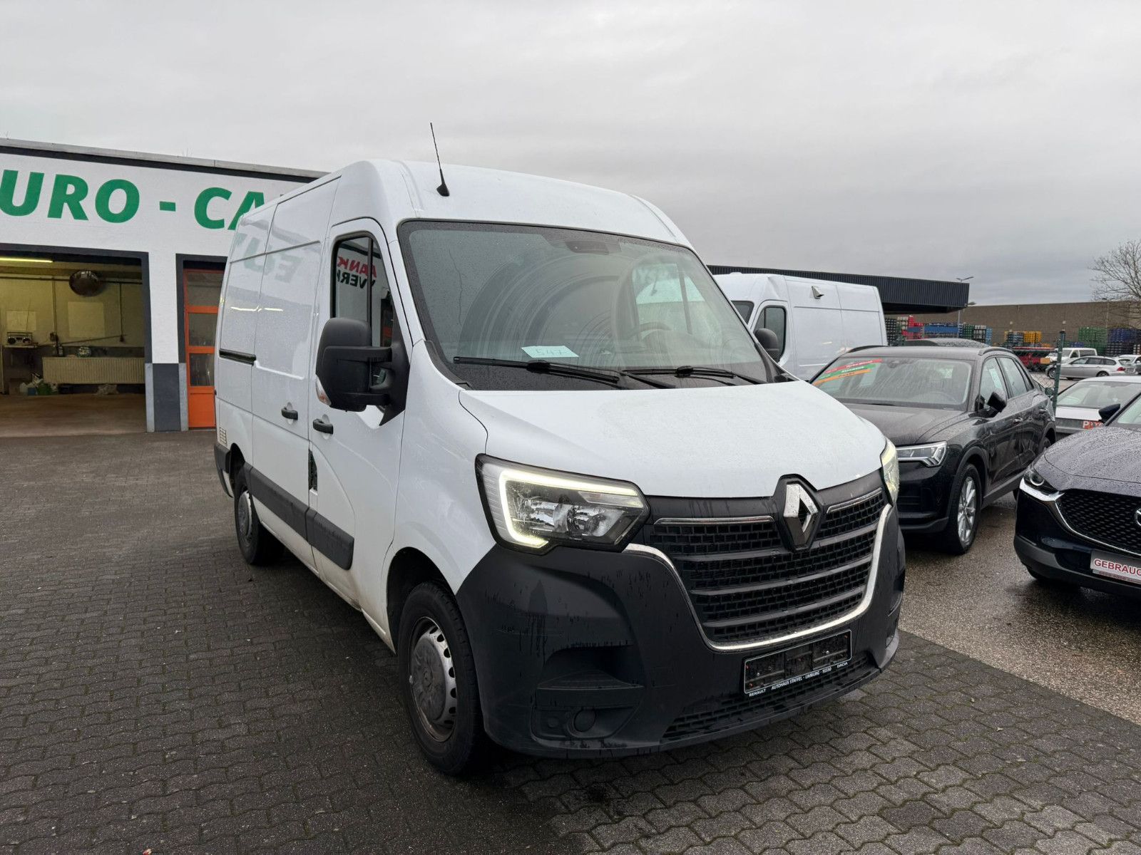 Fahrzeugabbildung Renault Master III Kasten L1H2HKa 3,5t/1.HAND/SCHECKHEFT