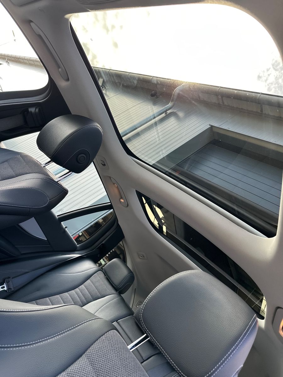 Fahrzeugabbildung Mercedes-Benz E 300 de T Avantgarde NAV+LED+PANO+ACC+18ZOLL