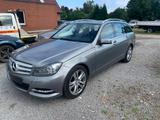 Mercedes-Benz C 220 T CDI BlueEfficiency - Mercedes-Benz C 220: C220cdi