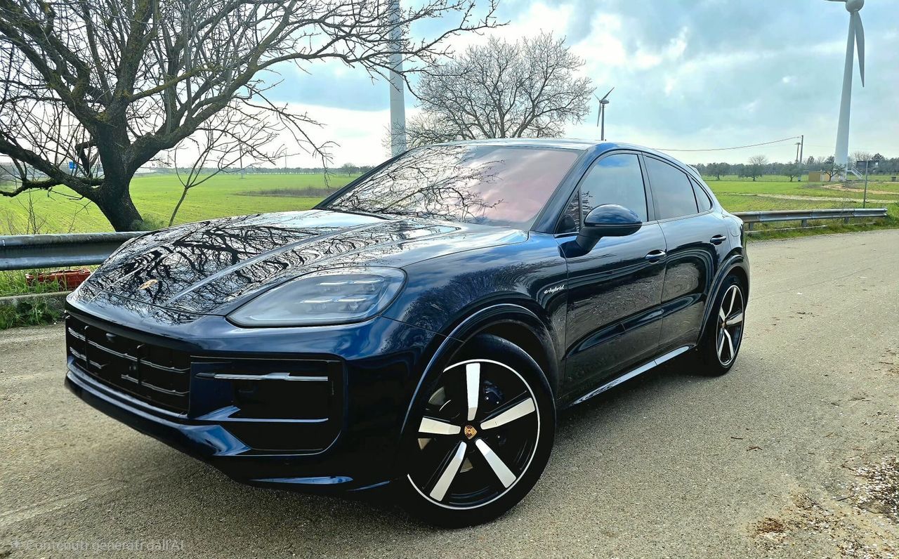 Porsche PORSCHE CAYENNE COUPE FACELIFT 3.0 E-HYBRID 470c