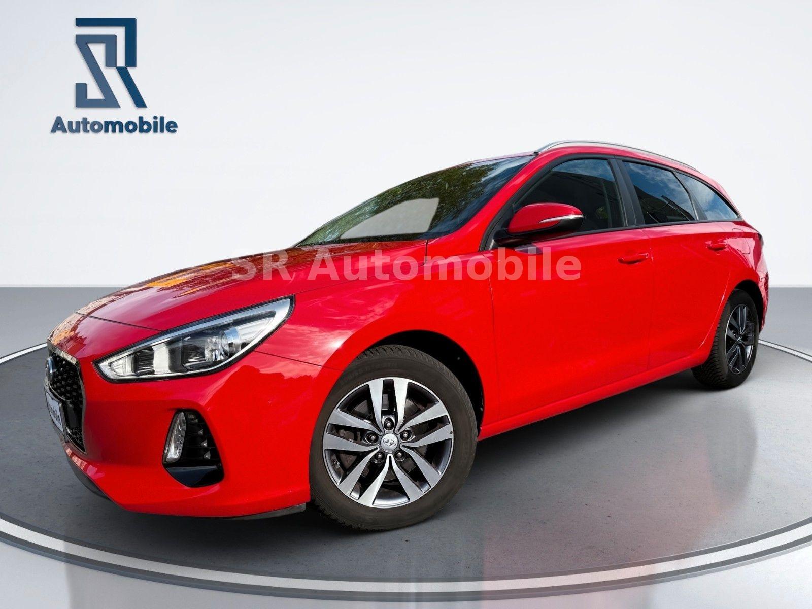 Hyundai i30 cw Family+ 2.HAND*LED*NAVI*SHZ*LHZ*KAMERA
