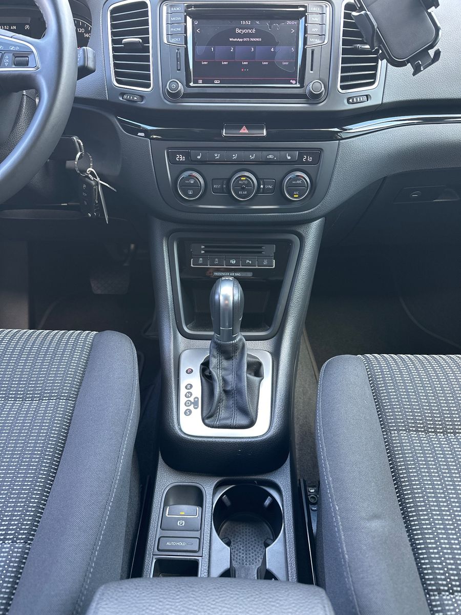 Fahrzeugabbildung SEAT Alhambra 2.0 TDI Stylance DSG NAV+KAMERA+SHZ