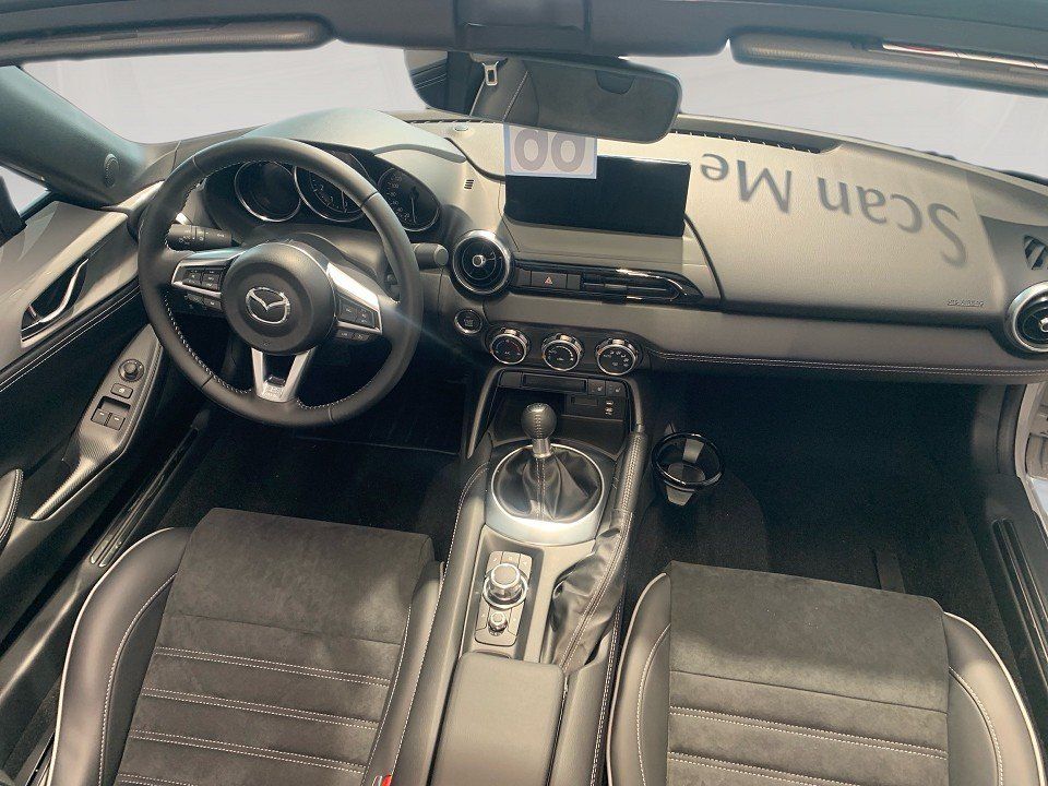Fahrzeugabbildung Mazda MX-5 1.5i 132PS Homura