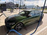 BMW M340i xDrive Touring Individual Verde Ermes - BMW: Kombi, E34