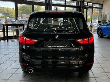 BMW 216 Gran Tourer - 8