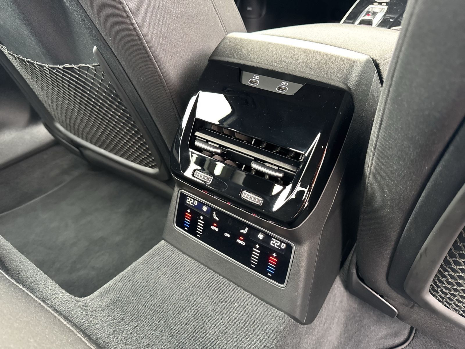 Audi A6 - Bild 20