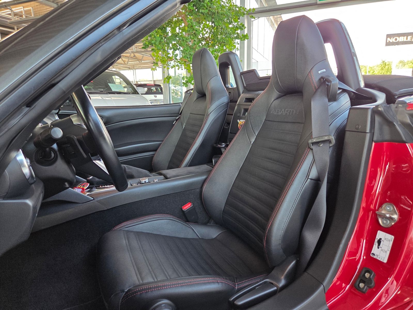 Fahrzeugabbildung Abarth 124 Spider 1.4 MultiAir Turbo KLIMA ALU
