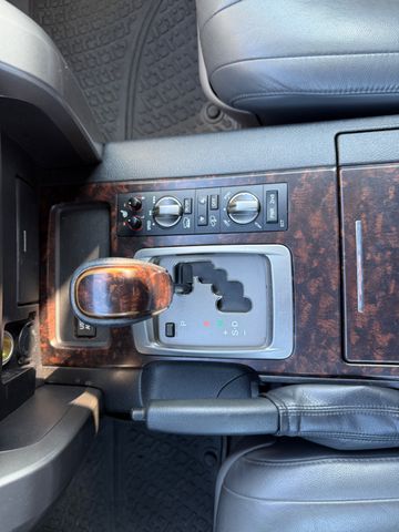 Toyota Land Cruiser 200 Executive V8 DIESEL