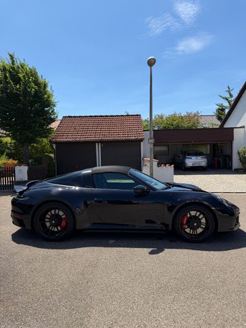 PORSCHE 992 Targa 4 GTS Targa GTS *LIFT*CARBON*APPROVED