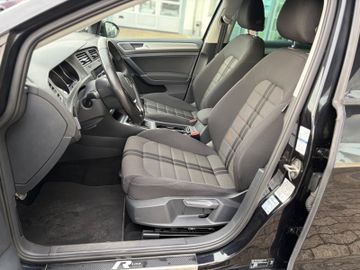 Bild 6 VW Golf VII R-LINE Lim. +PDC+NAVI+BI-XENON+ALU+BT+