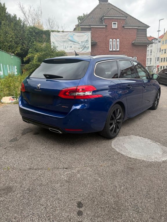 Image of Peugeot e-308