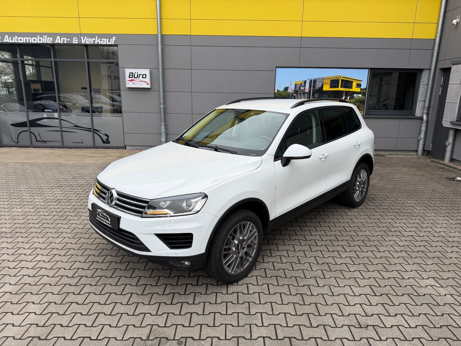 VW Touareg V6 Terrain Tech 4MOTION/LEDER/NAVI/LED/*