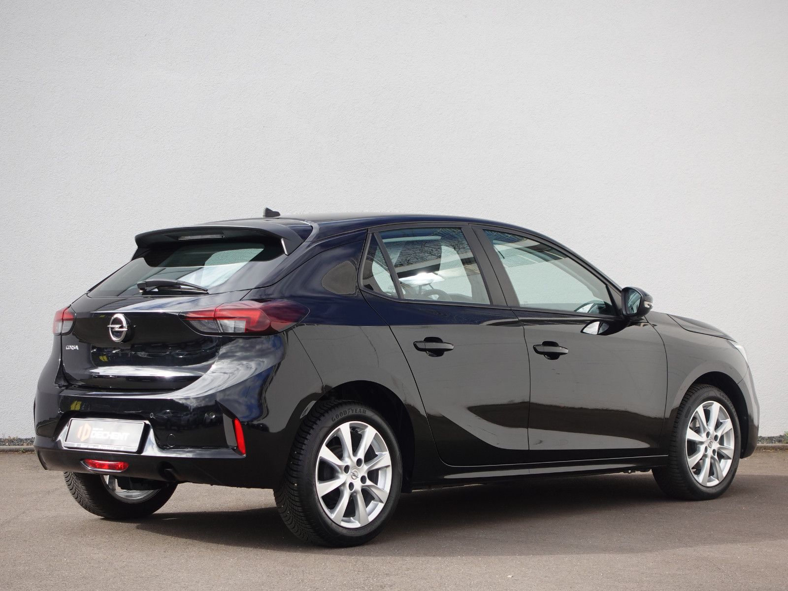 Fahrzeugabbildung Opel Corsa 1.2  Edition  Allwetter,PDC,16"Alu,Klima