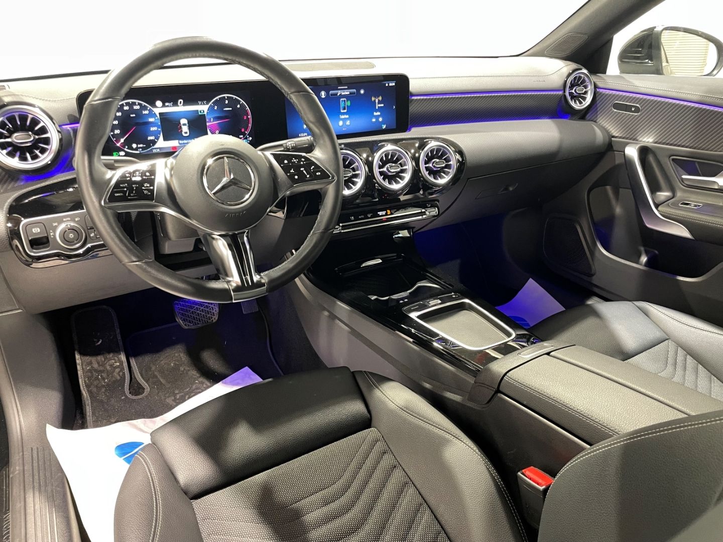Mercedes-Benz CLA 200 d Progressive Line Edition Automatik EU6 foto 5