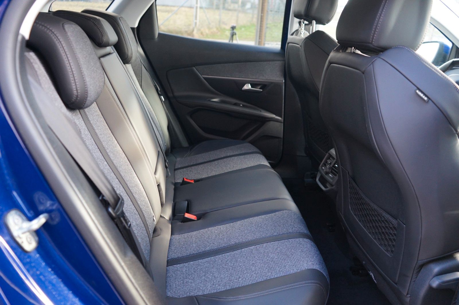 Fahrzeugabbildung Peugeot 3008 Allure Bluehdi*Navi*Shz*Kamera*Tüv Neu