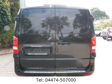 Mercedes V 220 - 10
