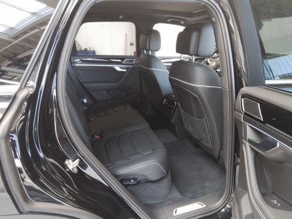 Volkswagen Touareg - Bild 9
