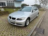 BMW e91 320i Steuerkette TÜV NEU - BMW aus 2005: Kombi