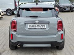 Fahrzeugabbildung Cooper Countryman Essential Trim