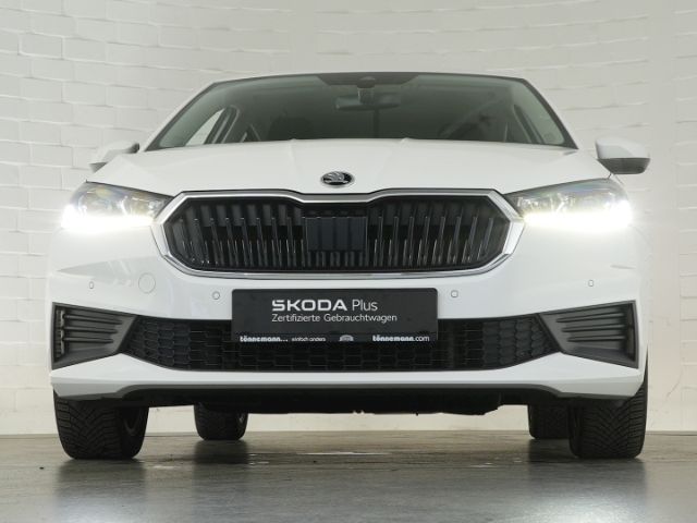 Fabia TSI TOUR+SITZHEIZUNG+LED LICHT+PARKPILOT V