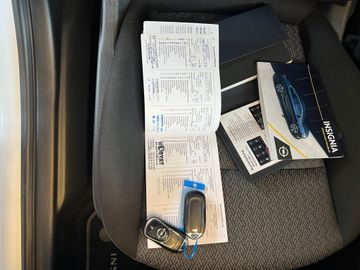 Opel Insignia - 11