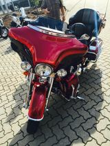 Harley-Davidson FLHTCUSE4 Screamin' Eagle CVO'110 E-Glide - HARLEY-DAVIDSON CVO SCREAMIN