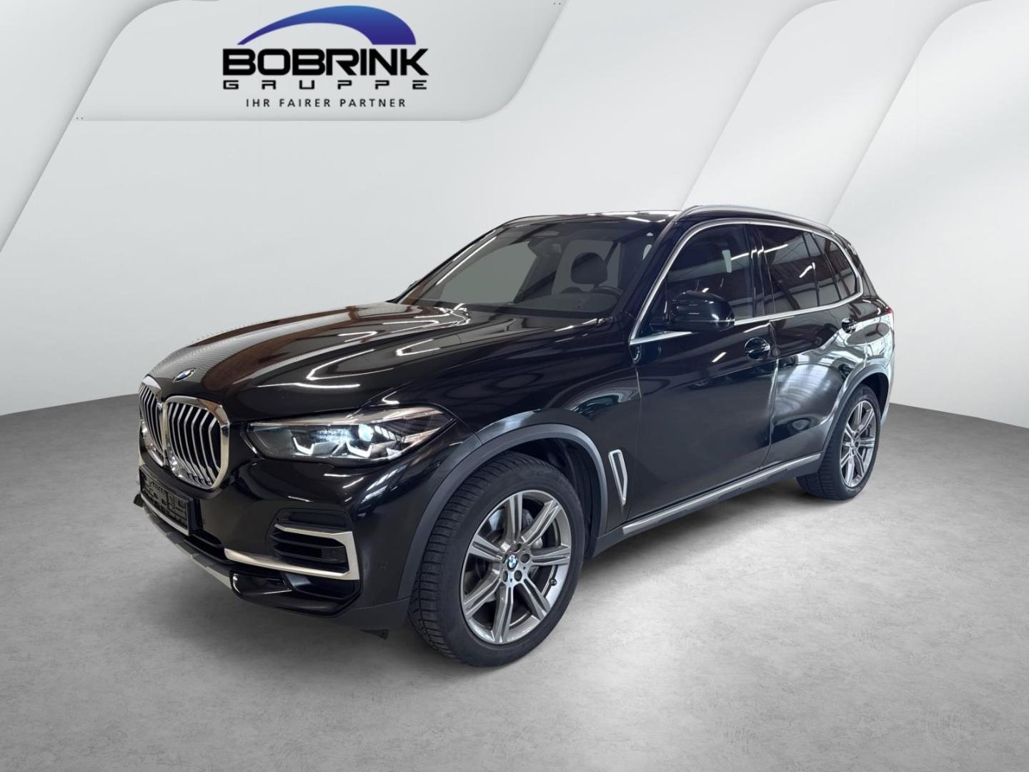 BMW X5 xDrive30d xLine Pano Head-Up RFK PDC Shz.