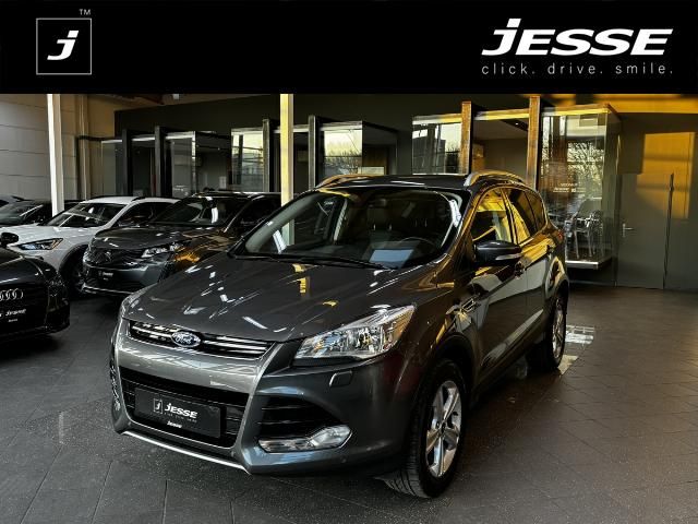 Ford Kuga 2.0 TDCi 4x4 Titanium Navi SHZ RCam AHK