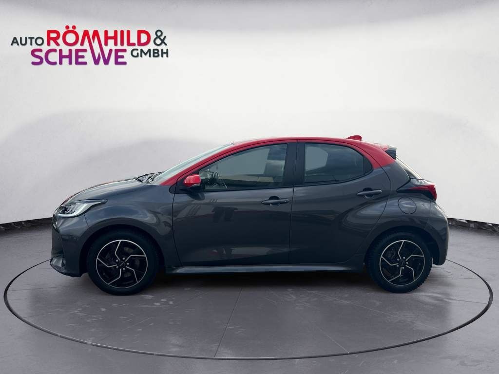 Toyota Yaris Tokyo Spirit 1,5 Hybrid Automatik Klima imagem 3