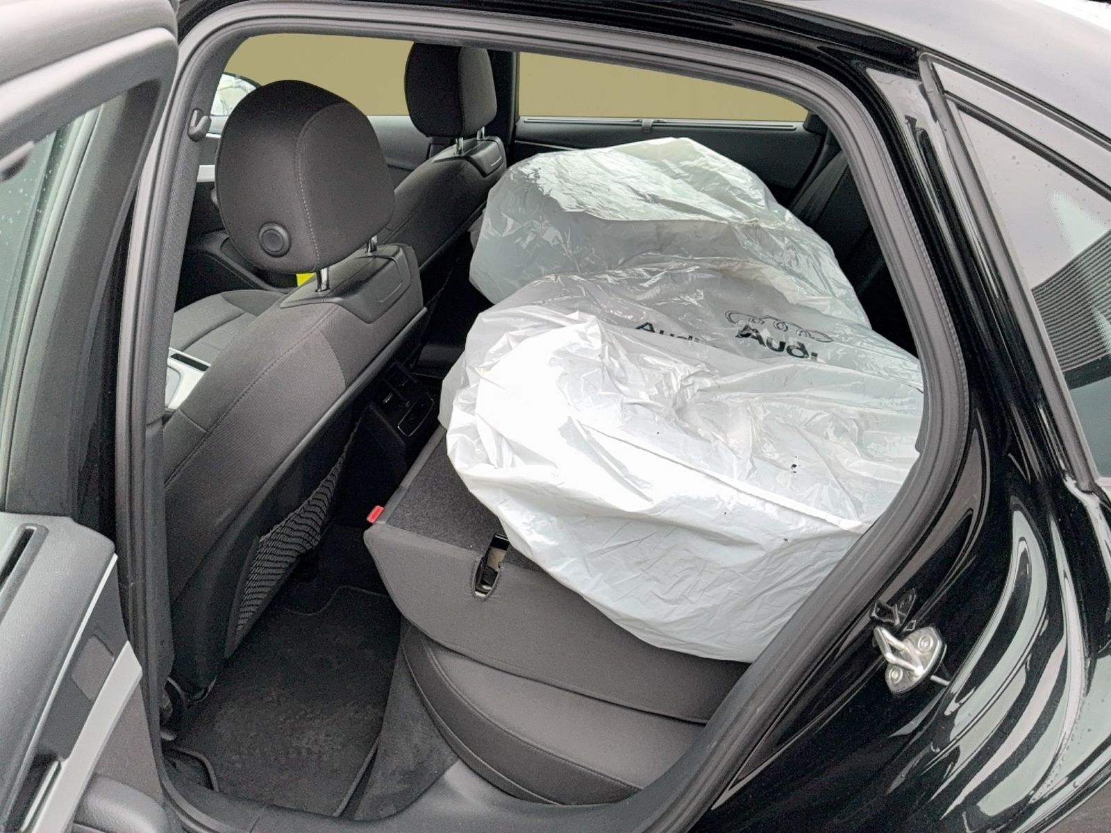 Audi A4 - Bild 13