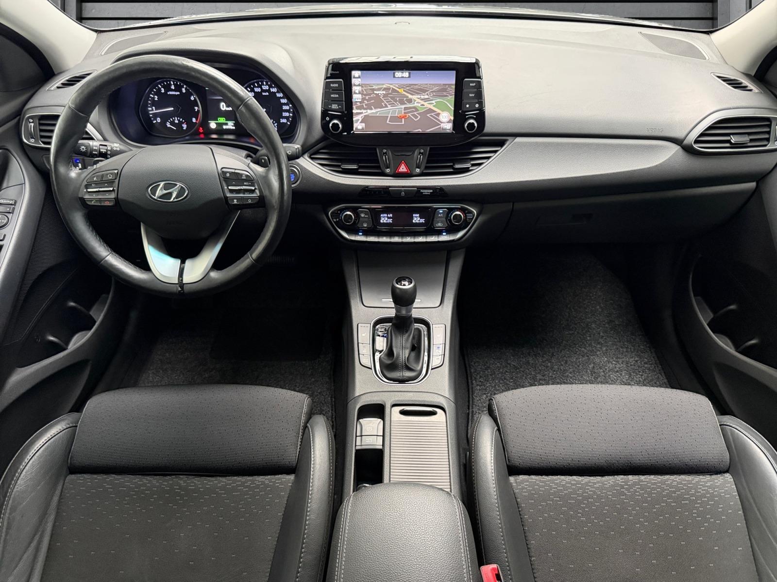 Hyundai I30 FASTBACK PREMIUM DCT NAVI+LED+DAB+APPLE+ACC+