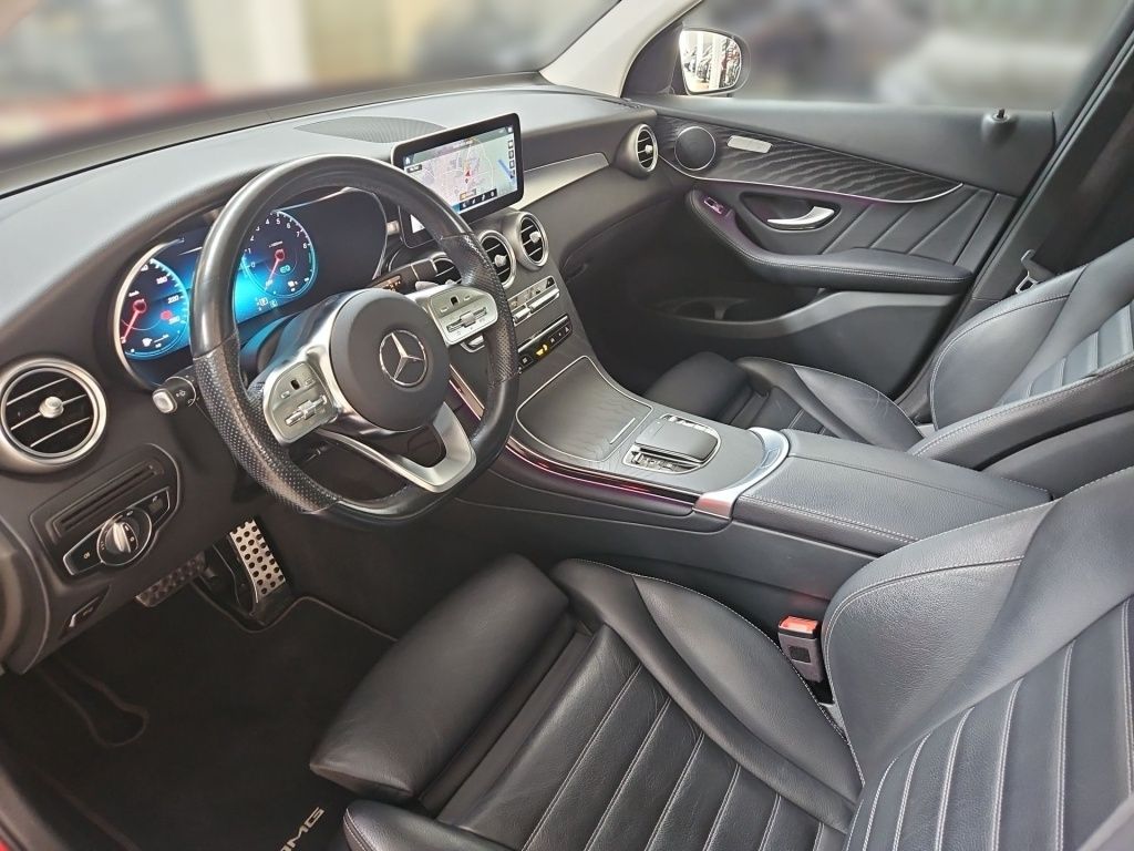 Fahrzeugabbildung Mercedes-Benz GLC 300 e 4M AMG Night AHK Pano LED SHZ Ambie.
