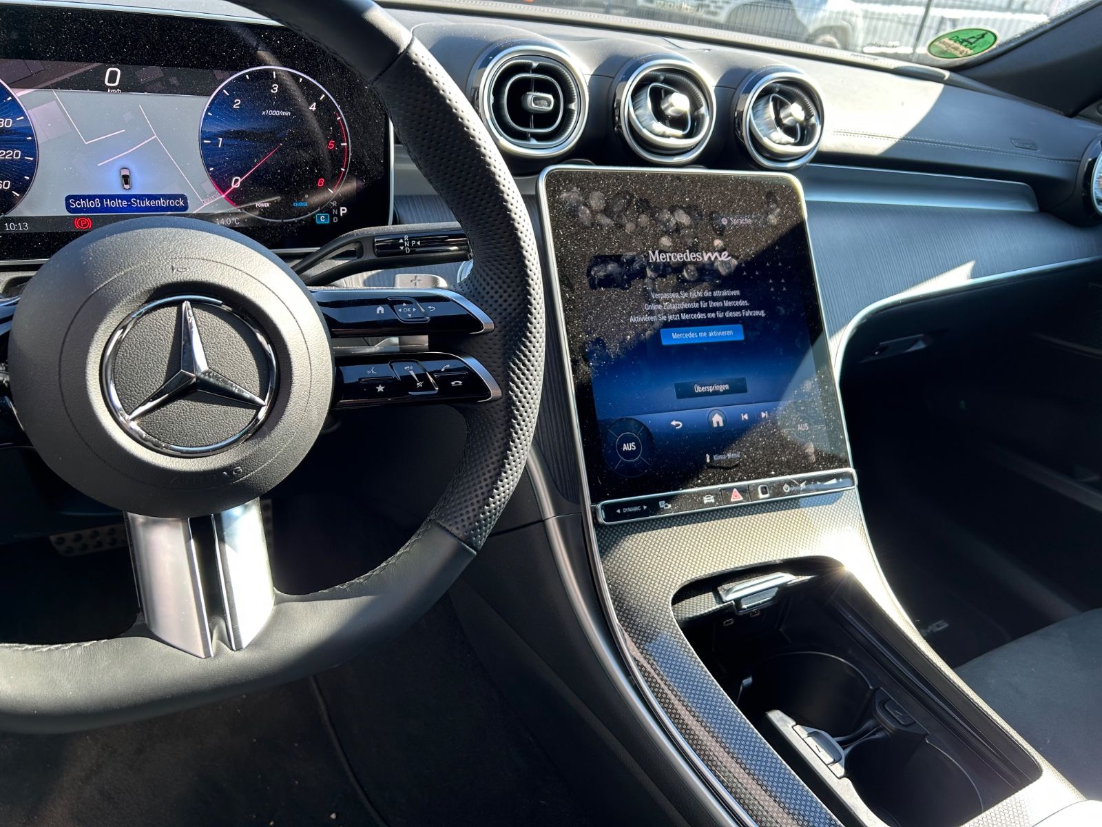 Fahrzeugabbildung Mercedes-Benz C 220 T d 4 Matic - AMG - Line