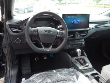 Bild 8 Ford Focus Lim. ST-Line