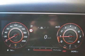 Hyundai Tucson 1.6 T-GDI 48V MH.-DCT-NAVI-LED-KAMERA-AHK