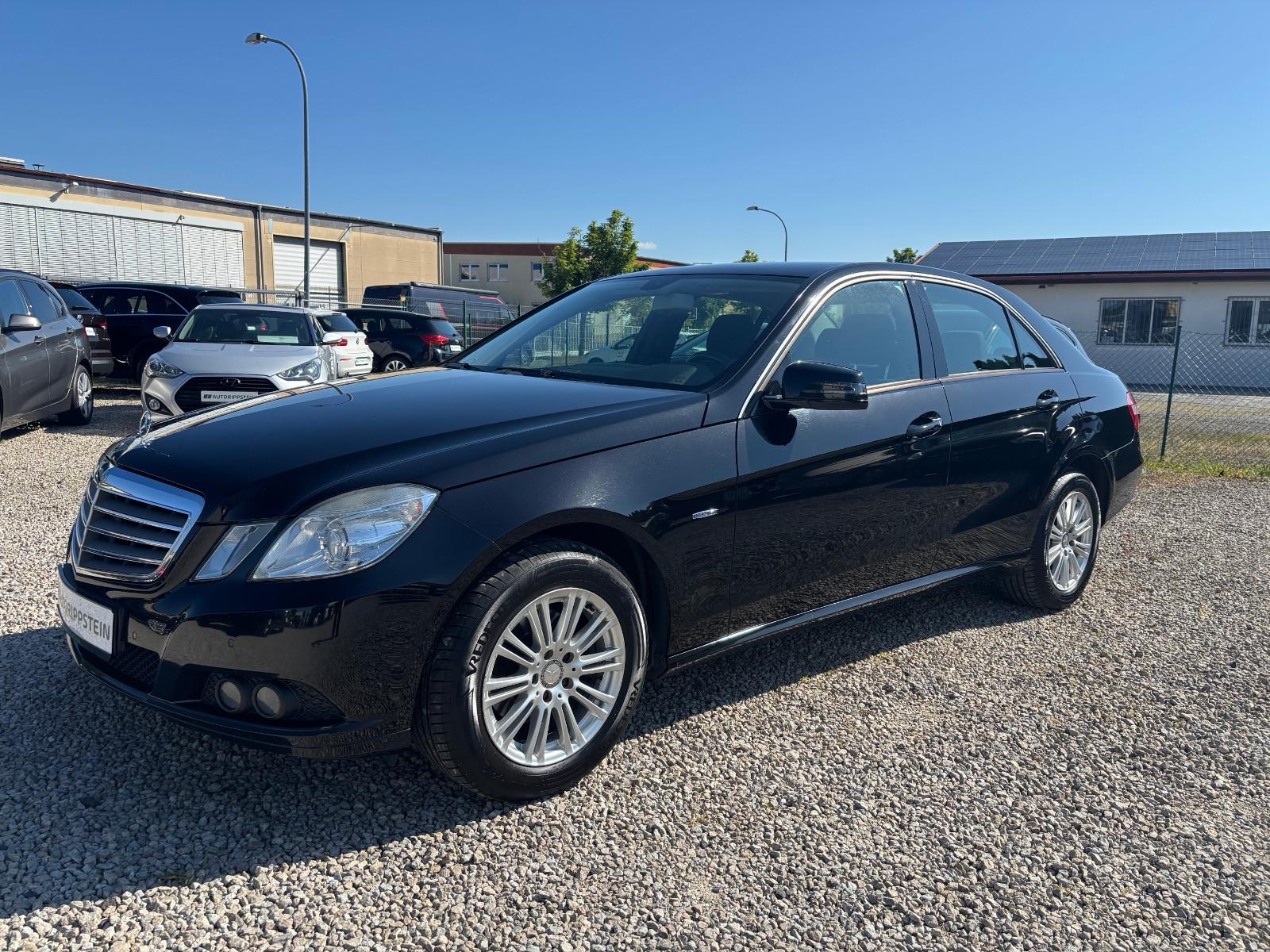 Mercedes-Benz E220 CDI Limousine +AUTOMATIK+NAVI+PDC+TEMPO+