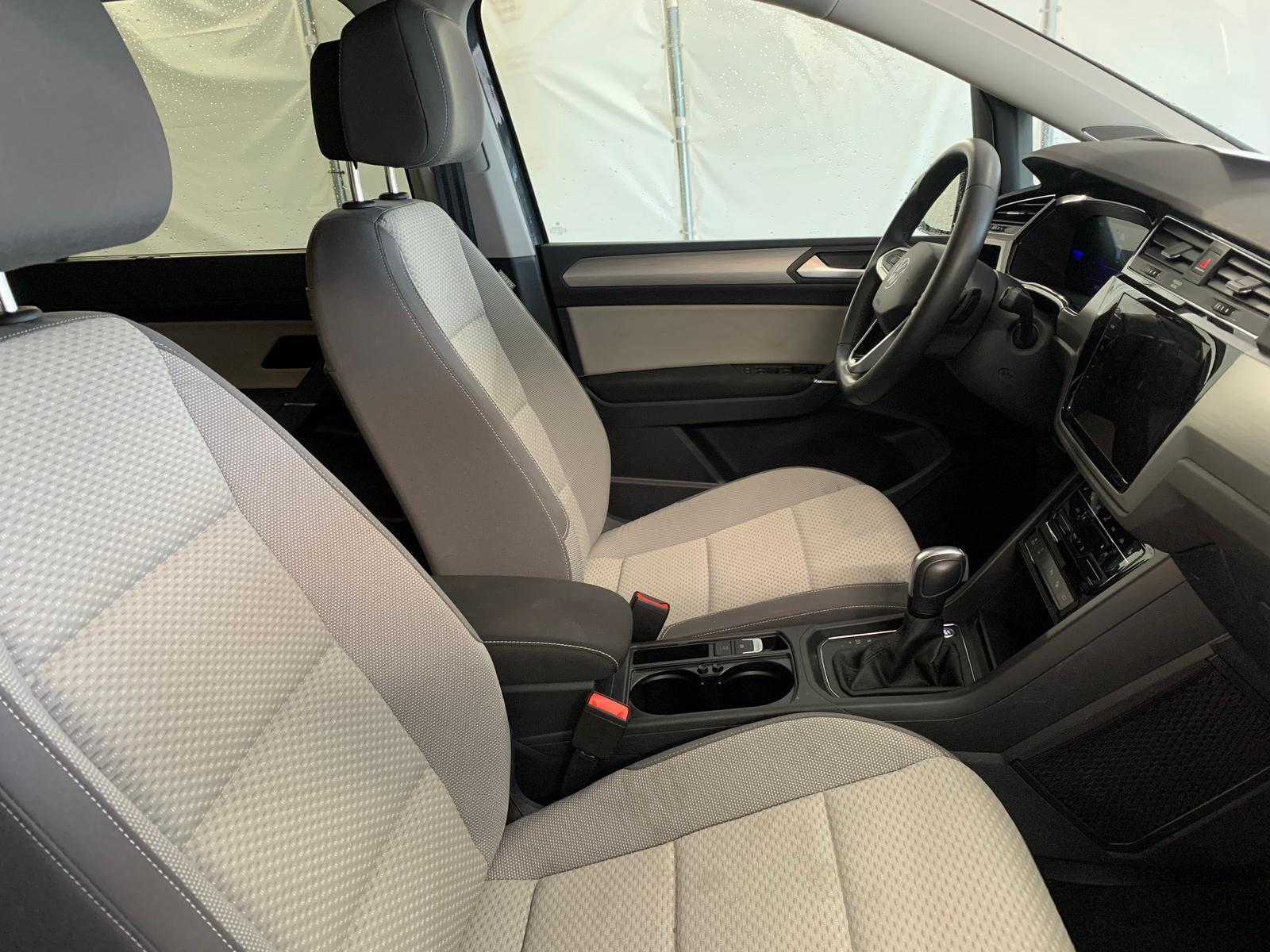 Volkswagen Touran Comfortline 7-SITZER/VIRTUAL/ACC/KAM/STHZ, миниатюра 4