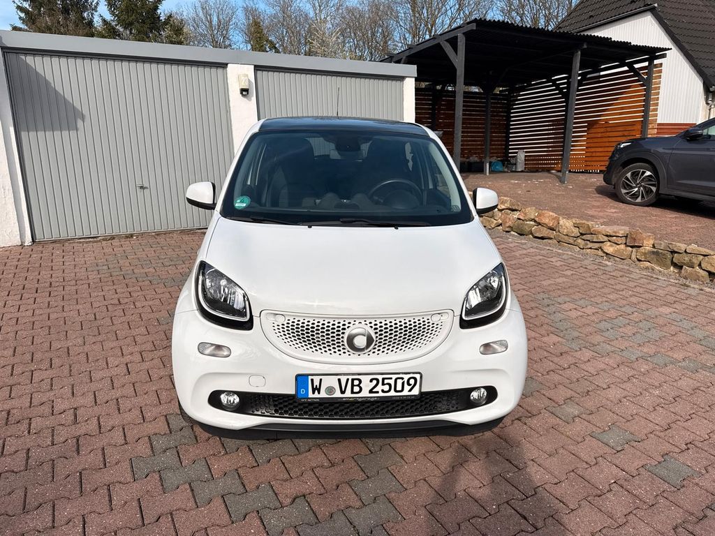 Image of Smart ForFour