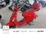 Vespa Primavera 125 Red mit Topcase - VESPA TOPCASE