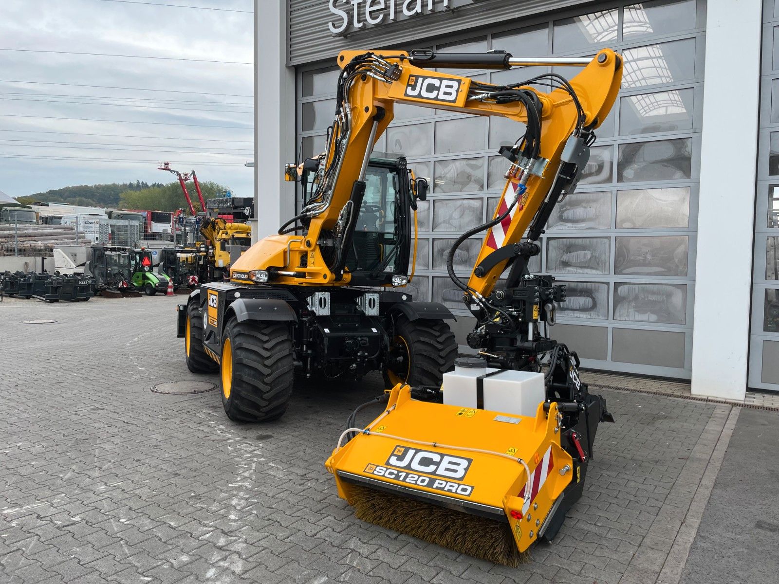 Fahrzeugabbildung JCB Hydradig 110W / POTHOLE PRO / nur 79h! / 2025