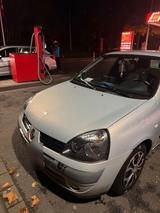 Renault clio perfekt für Anfänger mit fast... - gebrauchte Renault Clio aus dem Jahr 2004